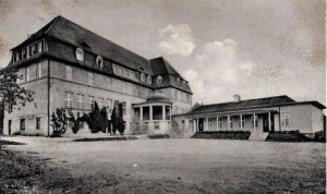 Lagergebäude am Topplerweg (spätere Topplerschule)